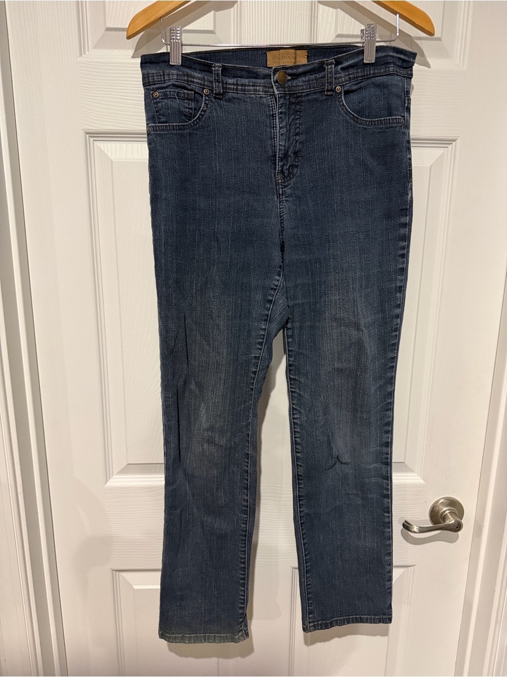 Hannah Size 8 Classic Women's Dark Blue Straight-Leg Jeans